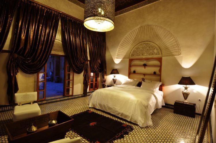 Riad Said فاس المظهر الخارجي الصورة