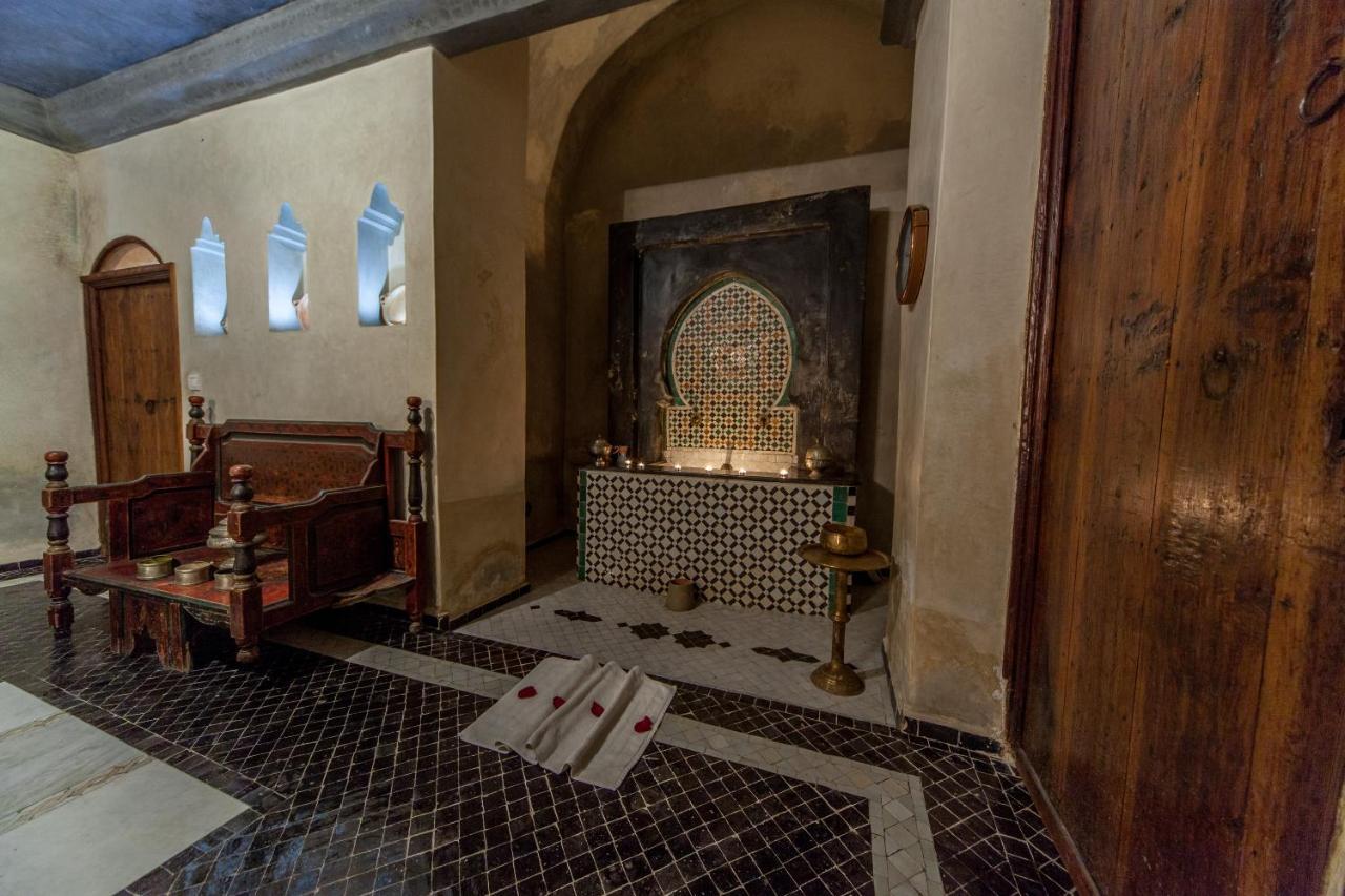 Riad Said فاس المظهر الخارجي الصورة