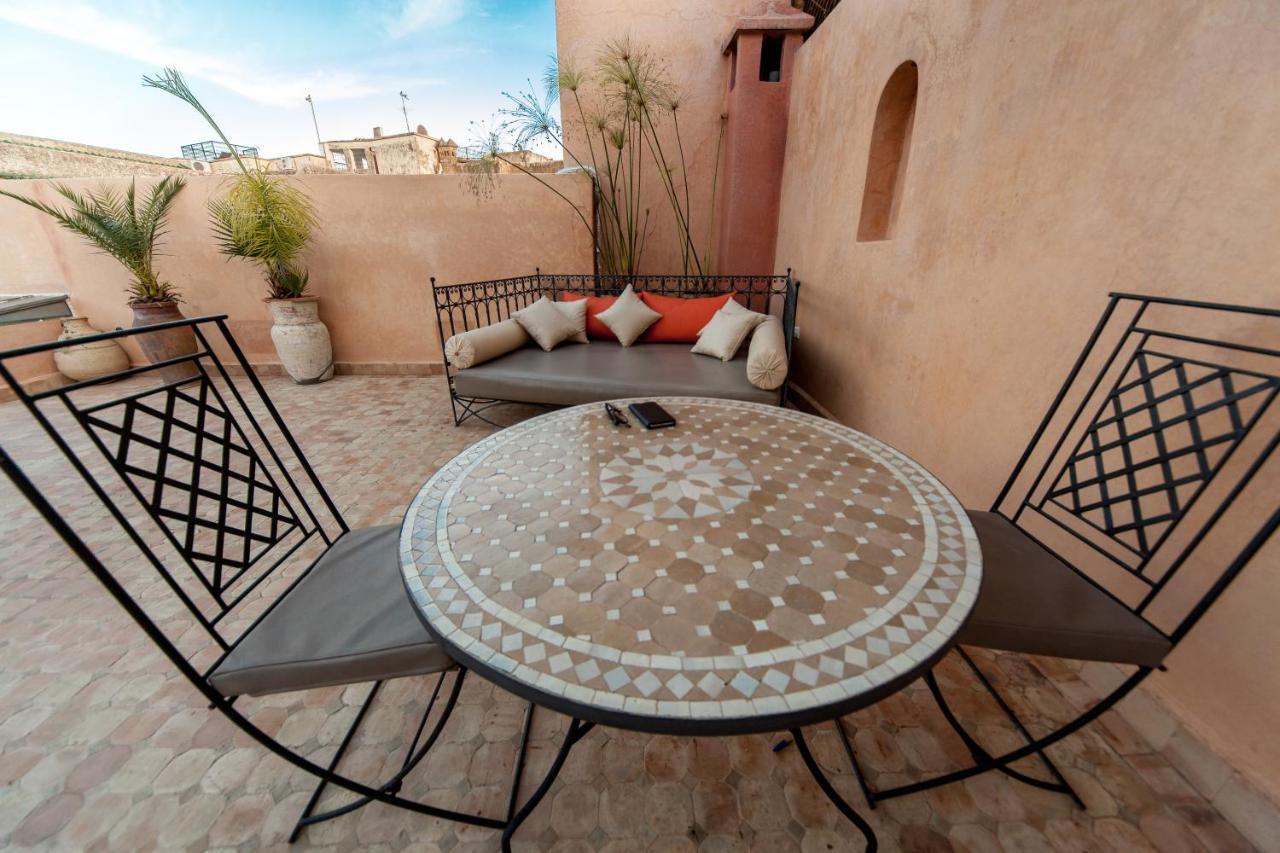 Riad Said فاس المظهر الخارجي الصورة
